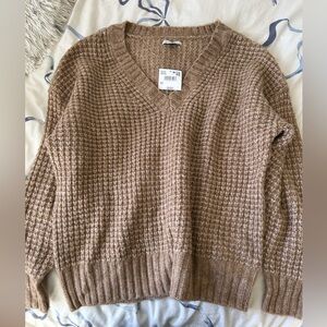 American Eagle Outfitters V-Neck Tan Sweater